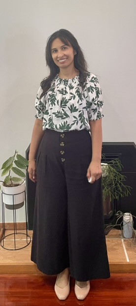 Black pants for pear shaped